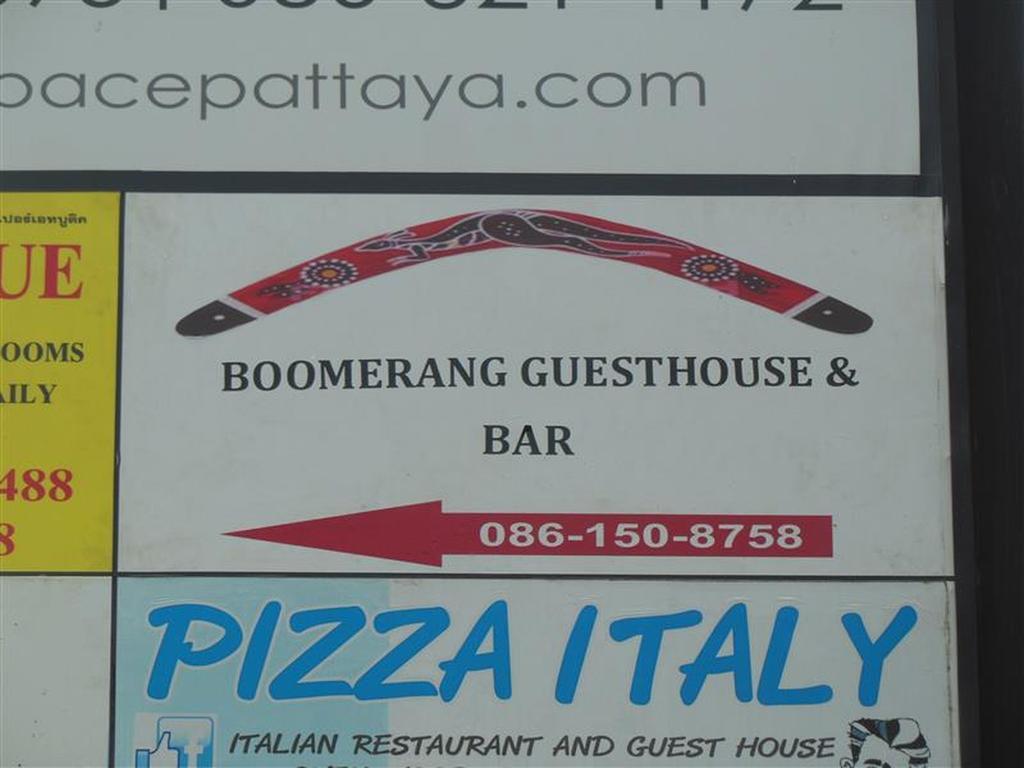 Boomerang Guesthouse And Bar Pattaya Buitenkant foto